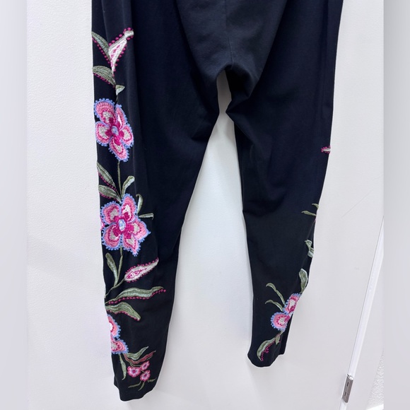 Johnny Was Libbi Black Leggings with Pink Floral Embroidery - Picture 9 of 10